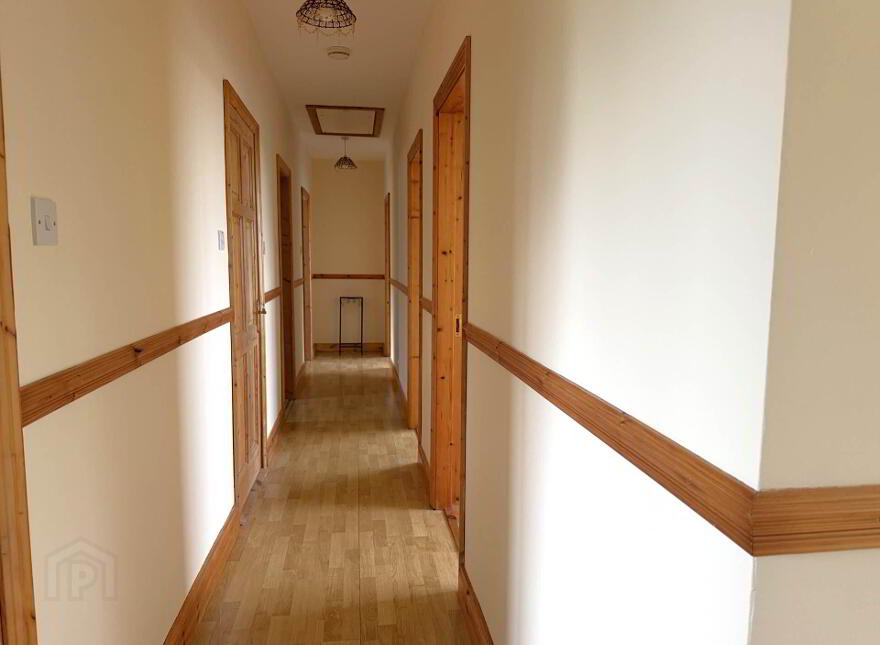 Hillview House, Cullaun, Knock, Roscrea, E53DX99