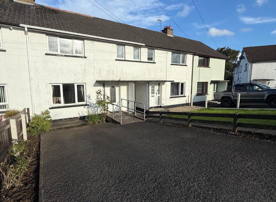 4 Roxhill, Randalstown, Antrim, BT41 3ER