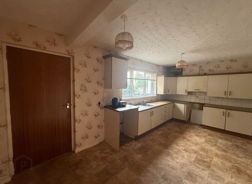 4 Roxhill, Randalstown, Antrim, BT41 3ER