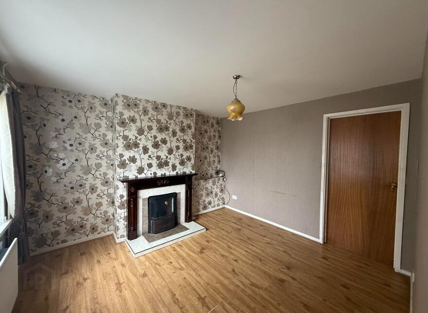 4 Roxhill, Randalstown, Antrim, BT41 3ER