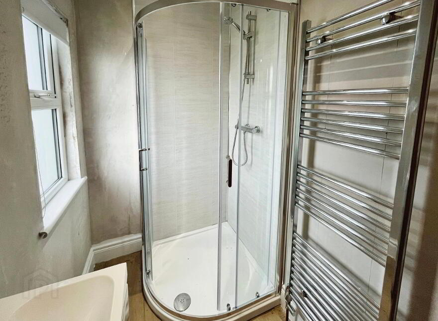 102 Hillsborough Road, Lisburn, BT28 1JU