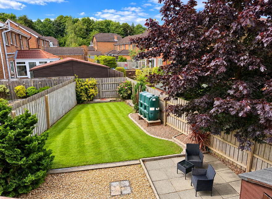 10 Moorland Drive, Lisburn, BT28 2XU
