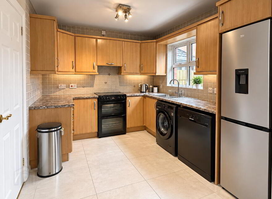 10 Moorland Drive, Lisburn, BT28 2XU