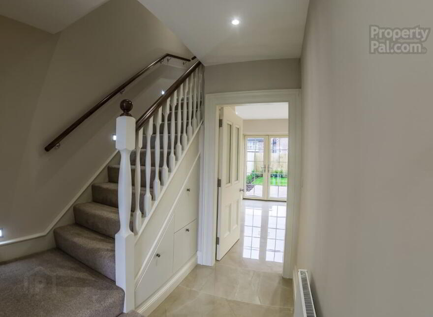 Oak Country Manor, Londonderry, BT47 6HG
