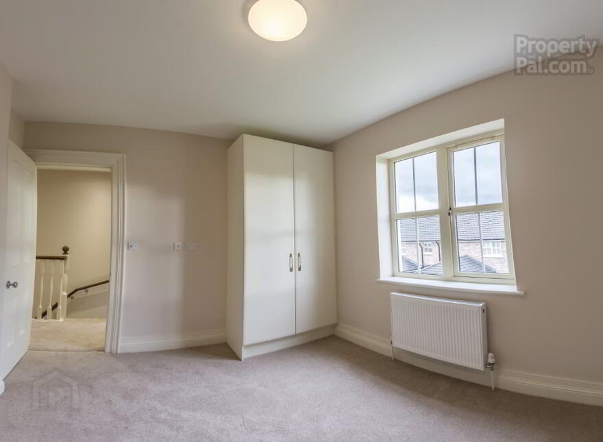 Oak Country Manor, Londonderry, BT47 6HG