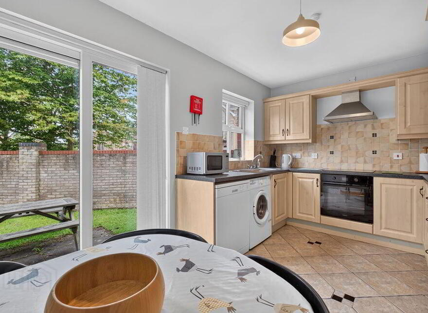 14 Millstone Grove, Student Let 26/27, Portstewart, BT55 7FN
