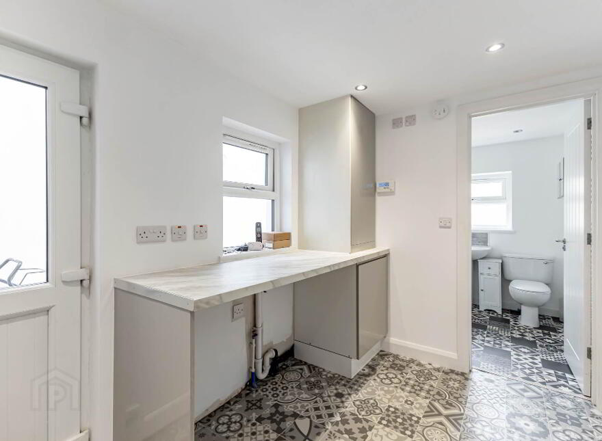 34 Hillsborough Old Road, Lisburn, BT27 5EW