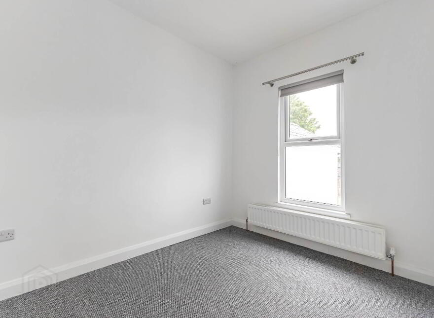 34 Hillsborough Old Road, Lisburn, BT27 5EW