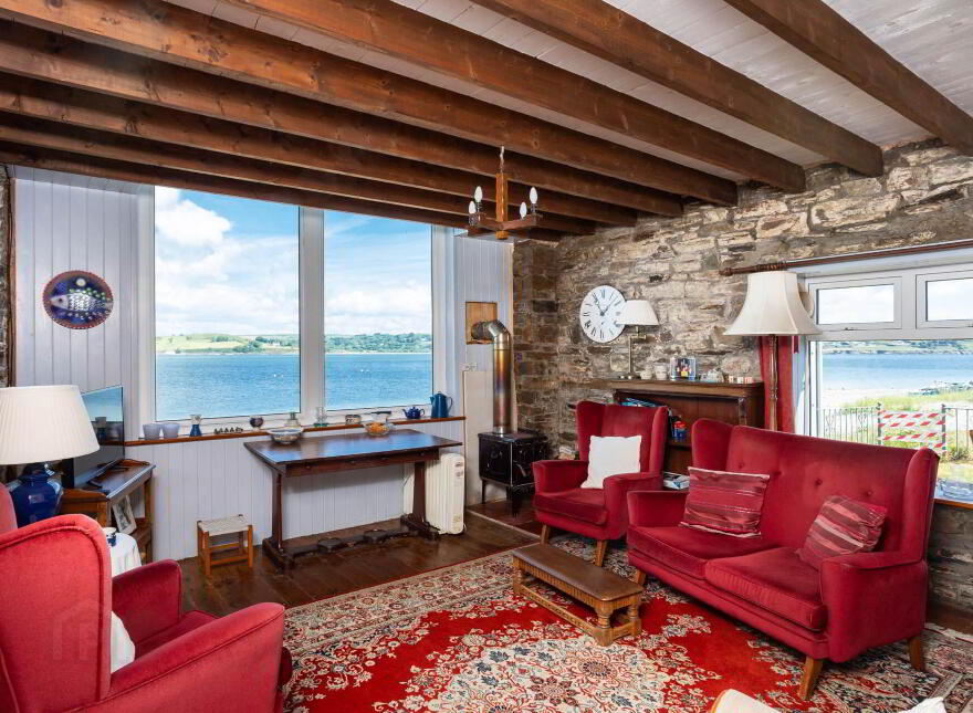 The Boathouse, Woodpoint, Courtmacsherry, P72VA44