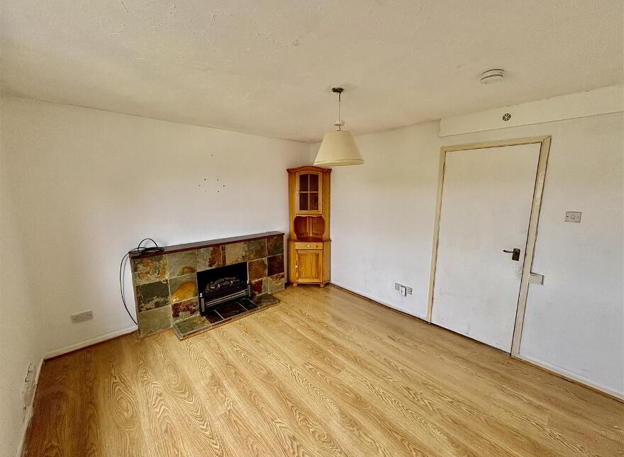 3D Craignish Crescent, Dundonald, Belfast, BT16 2NP