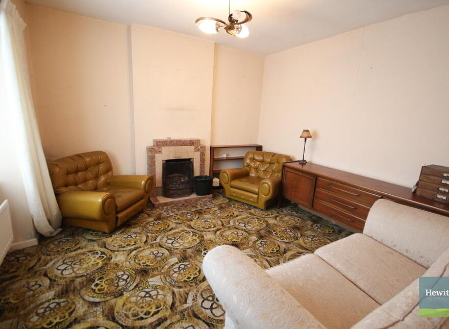 Ballymacauley House, 9 Gosford Road, Collone, Armagh, BT60 1LQ