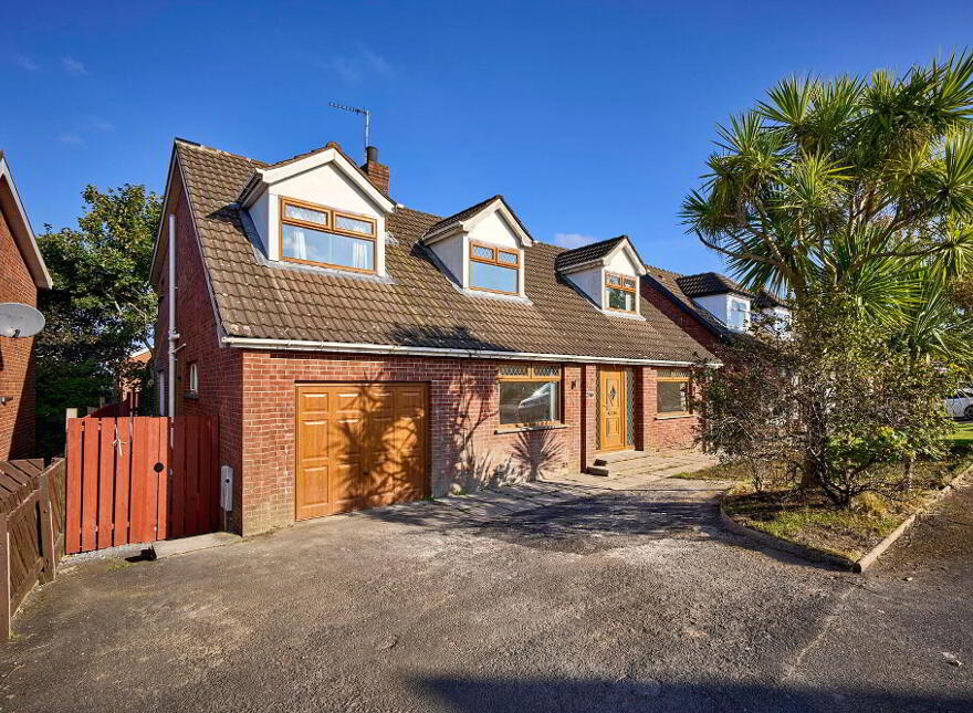 7 Kinwood Crescent, Bangor, BT19 6WF