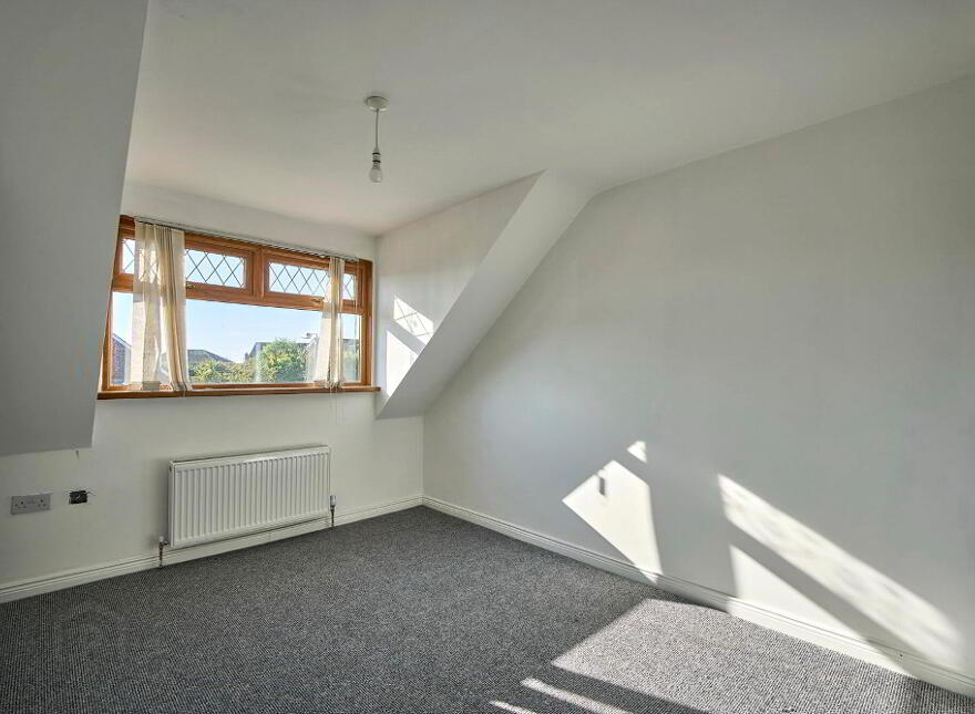 7 Kinwood Crescent, Bangor, BT19 6WF