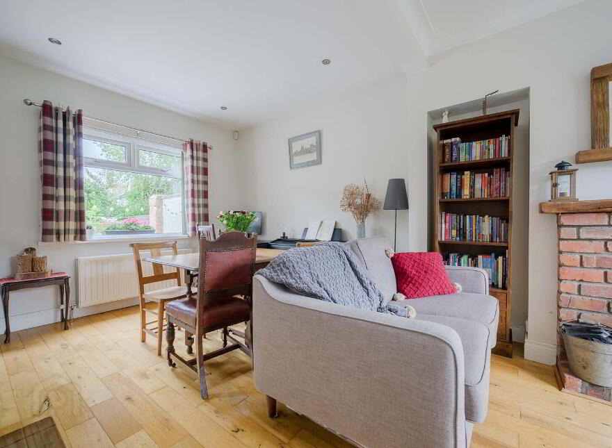35 Summerhill Avenue, Belfast, BT5 7HD