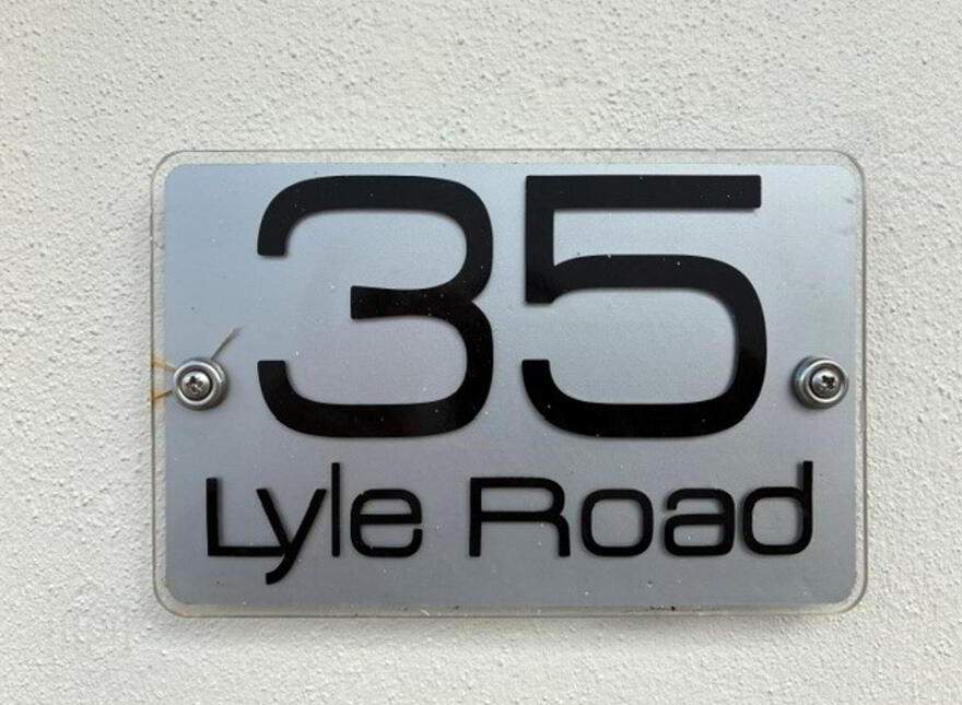 35 Lyle Road, Bangor, BT20 5LU
