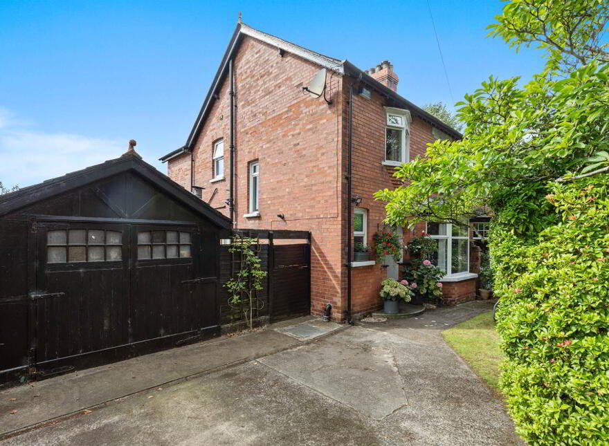 31 Martinez Avenue, Ballyhackamore, Belfast, BT5 5LY