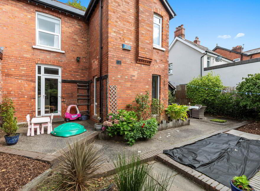 31 Martinez Avenue, Ballyhackamore, Belfast, BT5 5LY