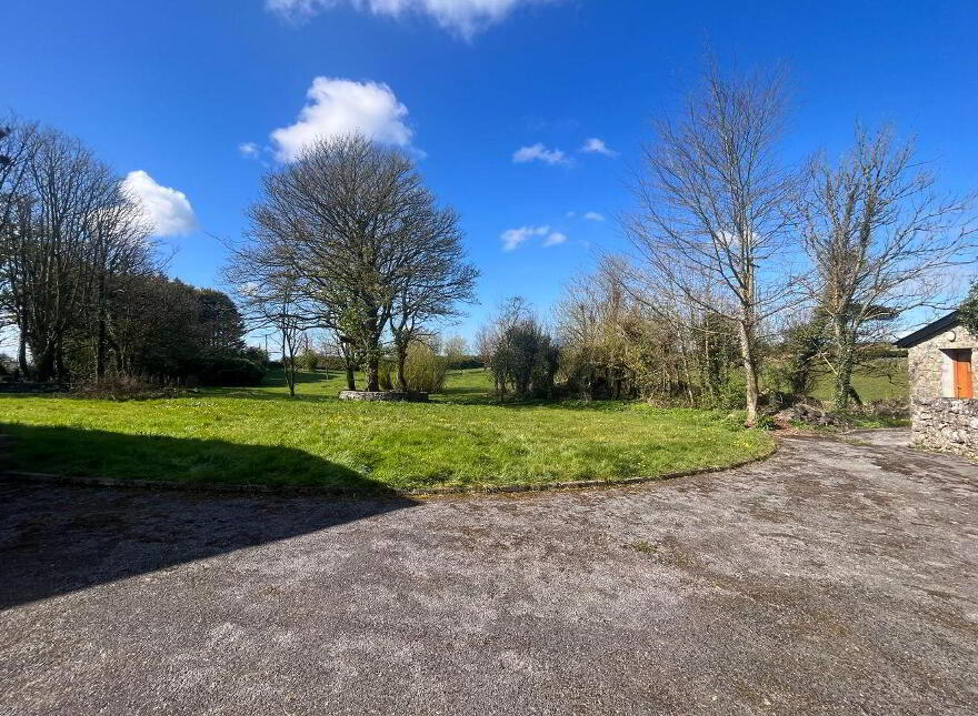 Ryehill, Monivea, H65W681