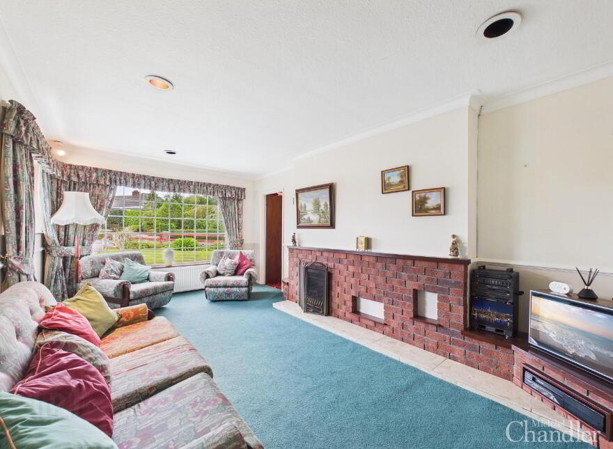 12 Lough Caragh Park, Carryduff, Belfast, BT8 8PW