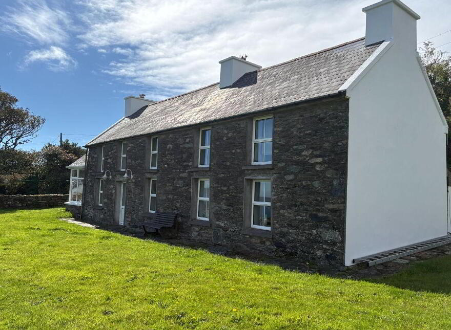 Killeen, Kilcrohane, P75NC43