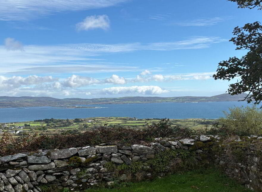 Killeen, Kilcrohane, P75NC43