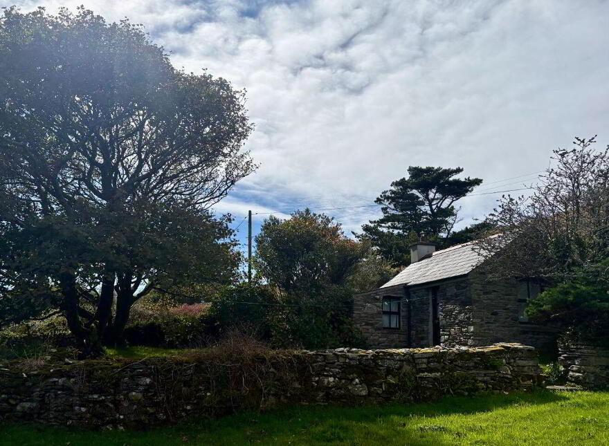 Killeen, Kilcrohane, P75NC43