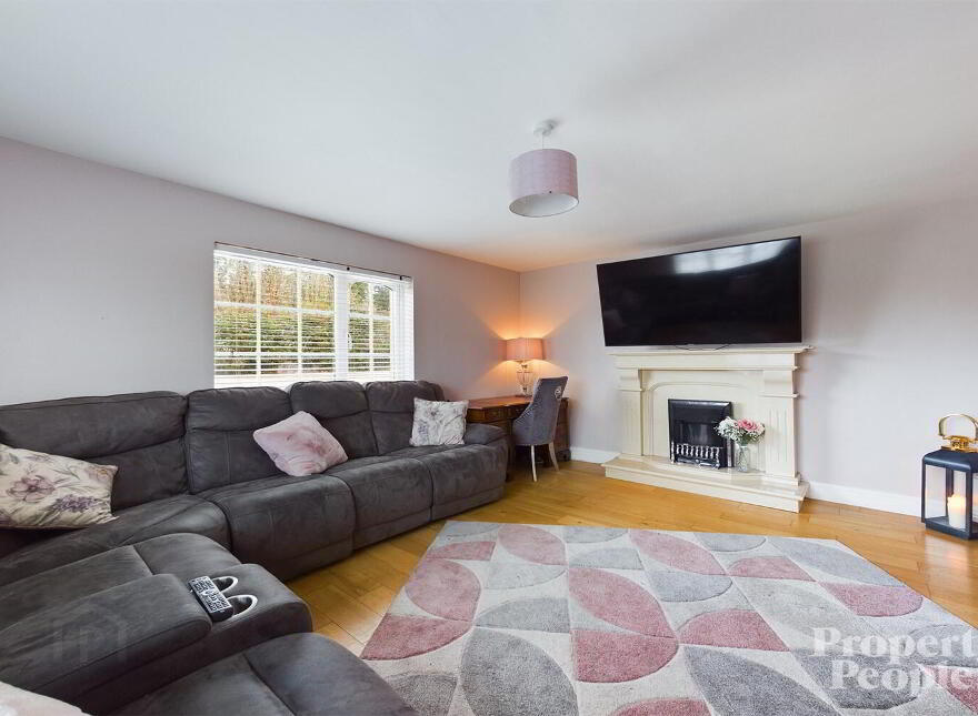 11 Loughrans Road, Aughnacloy, BT69 6BJ
