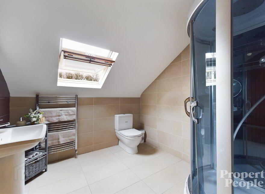 11 Loughrans Road, Aughnacloy, BT69 6BJ