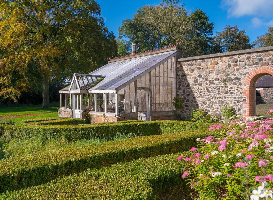'Bovagh House', 76 Mullaghinch Road, Aghadowey, Coleraine, BT51 4AU