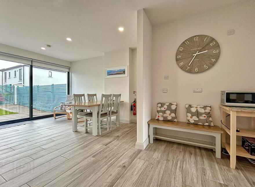 8 Hatheran Mews, Portstewart, BT55 7US