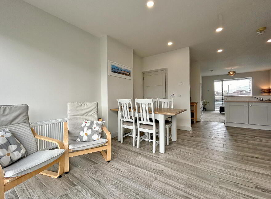 8 Hatheran Mews, Portstewart, BT55 7US