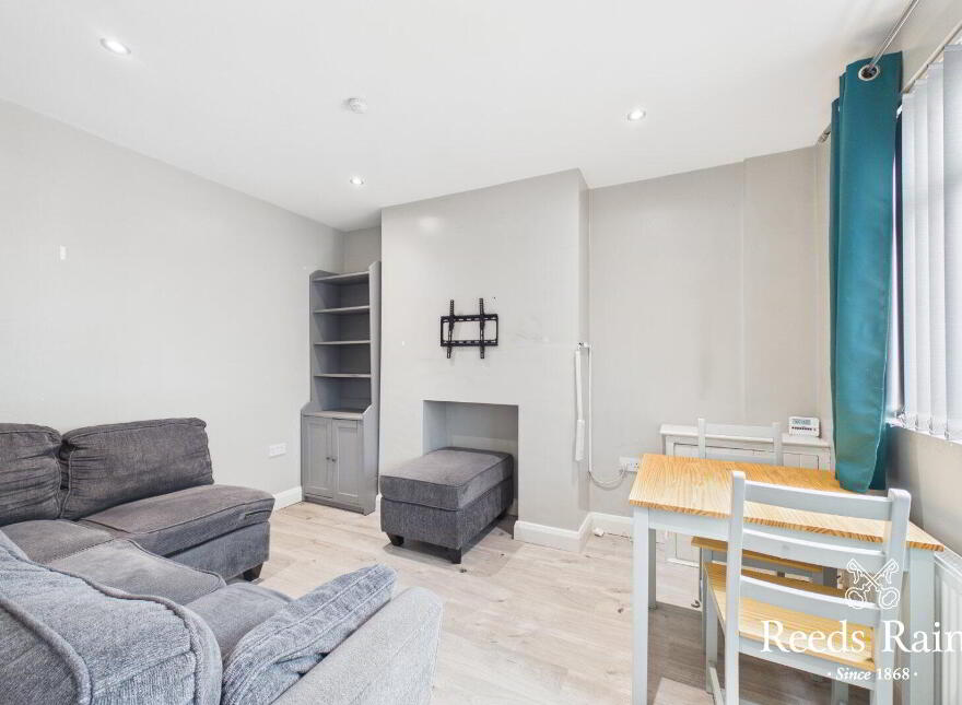 3 Trillick Street, Belfast, BT5 4QY