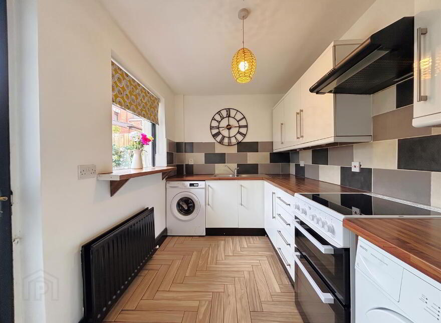 29 Harcourt Drive, Belfast, BT14 6GS