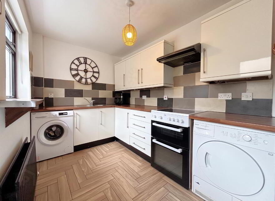 29 Harcourt Drive, Belfast, BT14 6GS