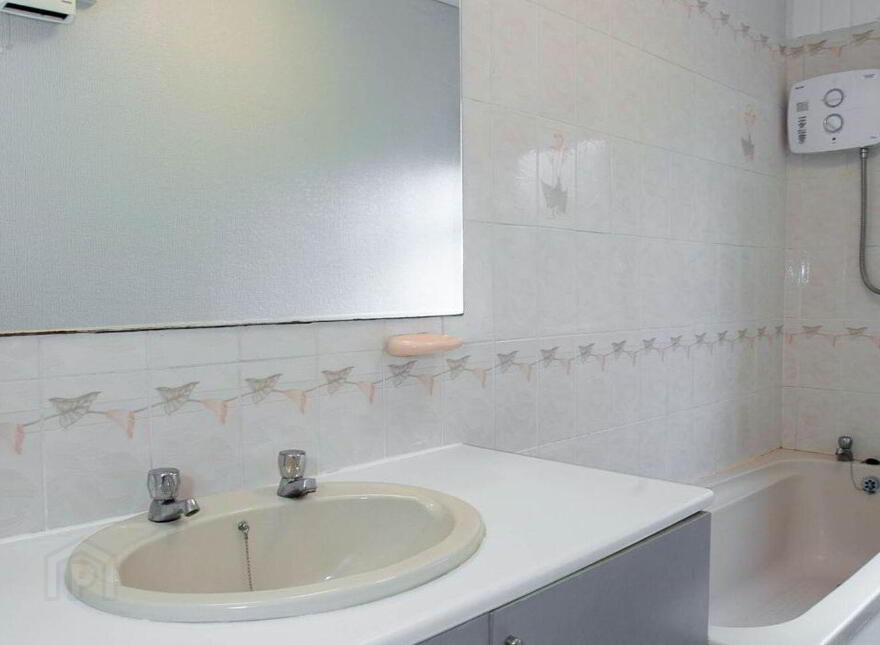 Apartment 8 Manor Court, Straffan Road, Maynooth, W23Y709