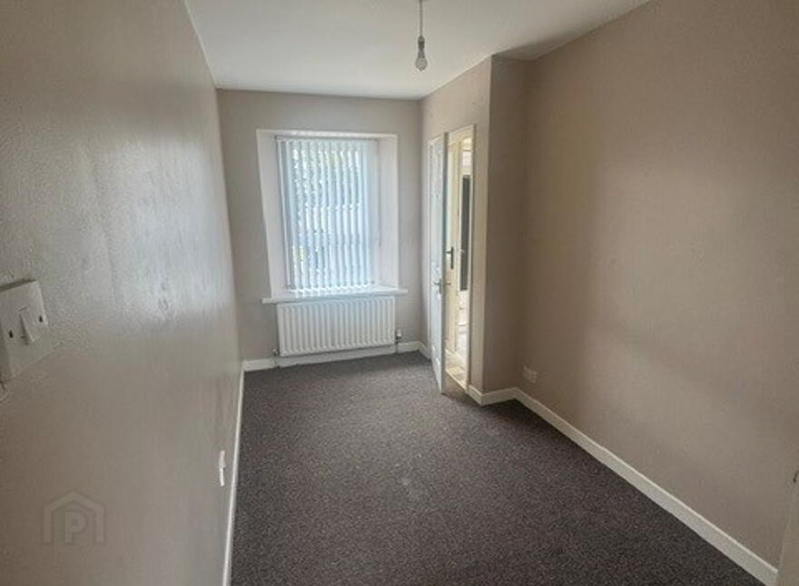52 Castlefinn Road, Castlederg, BT81 7EE