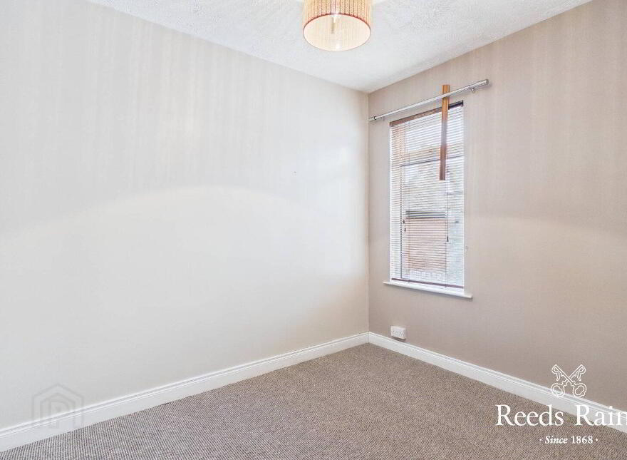 6 Moorgate Street, Belfast, BT5 5BZ