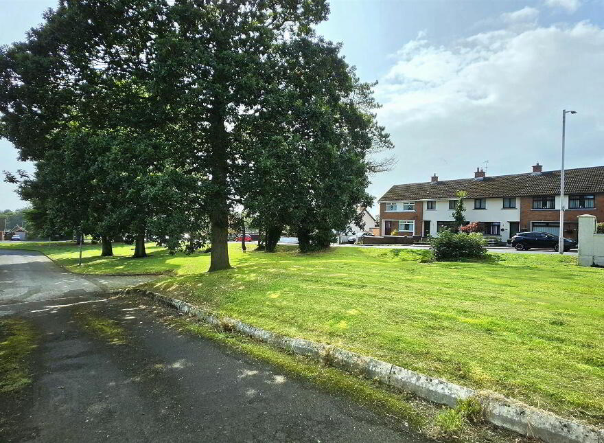 6 Prospect Green, Carrickfergus, BT38 8QN