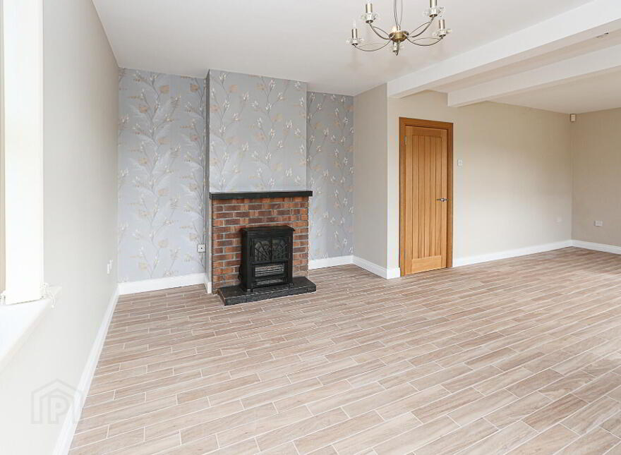 422 Belfast Road, Ballyrobert, Bangor, BT19 1UE