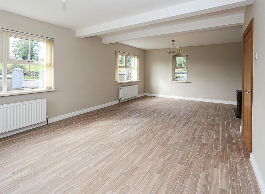 422 Belfast Road, Ballyrobert, Bangor, BT19 1UE