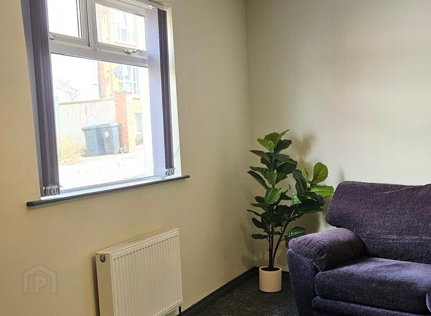 93B Connsbrook Avenue, Belfast, BT4 1JW