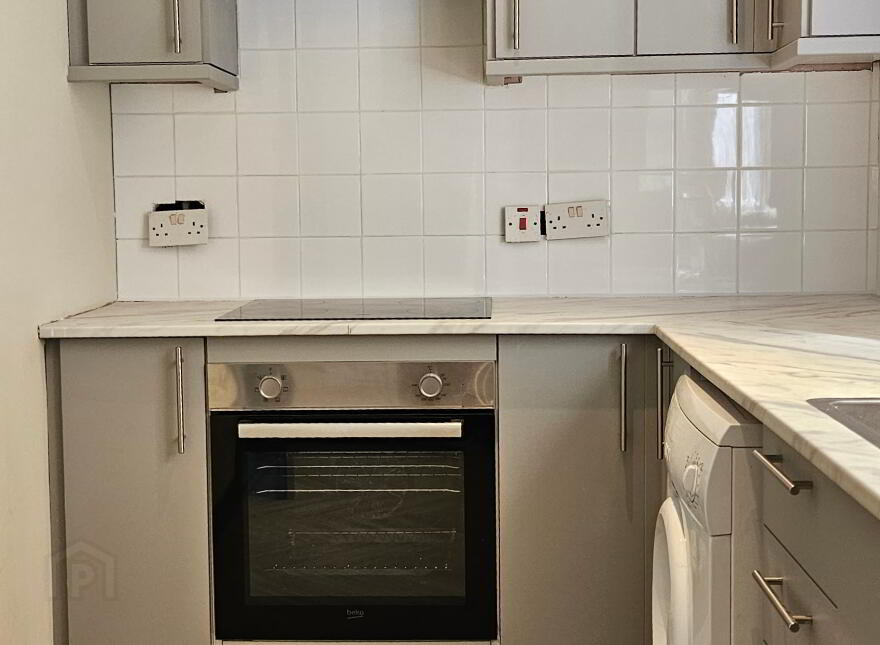93B Connsbrook Avenue, Belfast, BT4 1JW