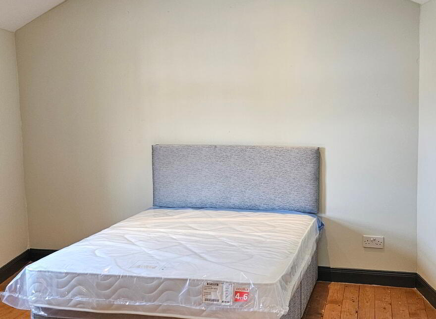 93B Connsbrook Avenue, Belfast, BT4 1JW