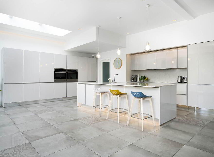 6 Saint John`s Park, Monkstown, A96YX09