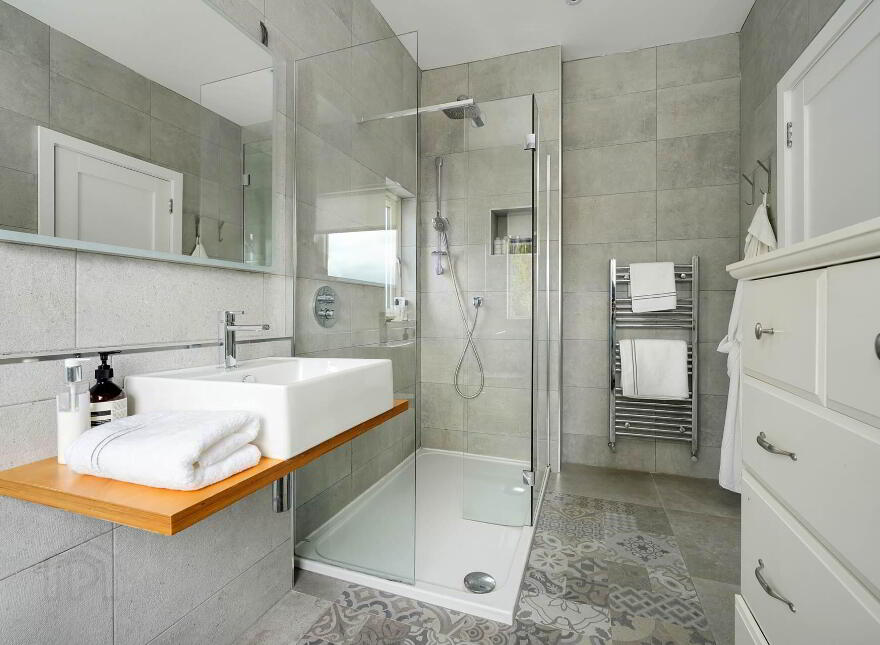 6 Saint John`s Park, Monkstown, A96YX09