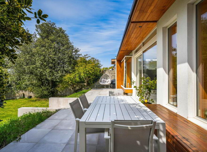 6 Saint John`s Park, Monkstown, A96YX09