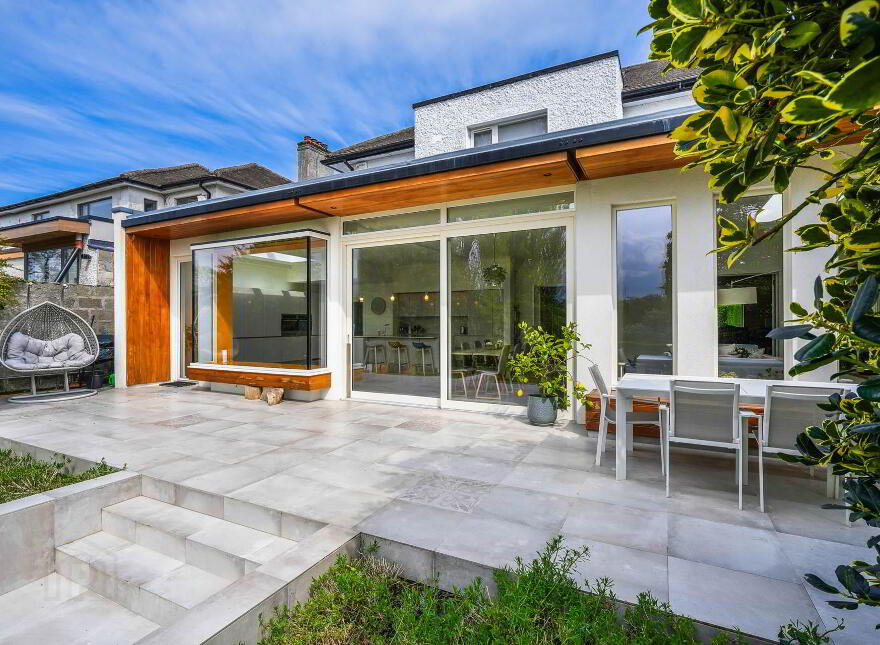 6 Saint John`s Park, Monkstown, A96YX09