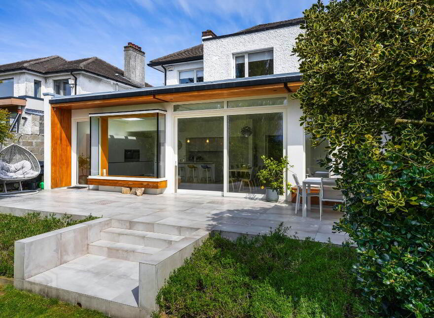 6 Saint John`s Park, Monkstown, A96YX09