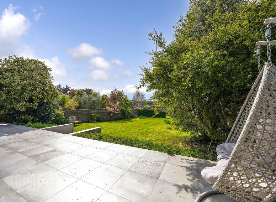 6 Saint John`s Park, Monkstown, A96YX09