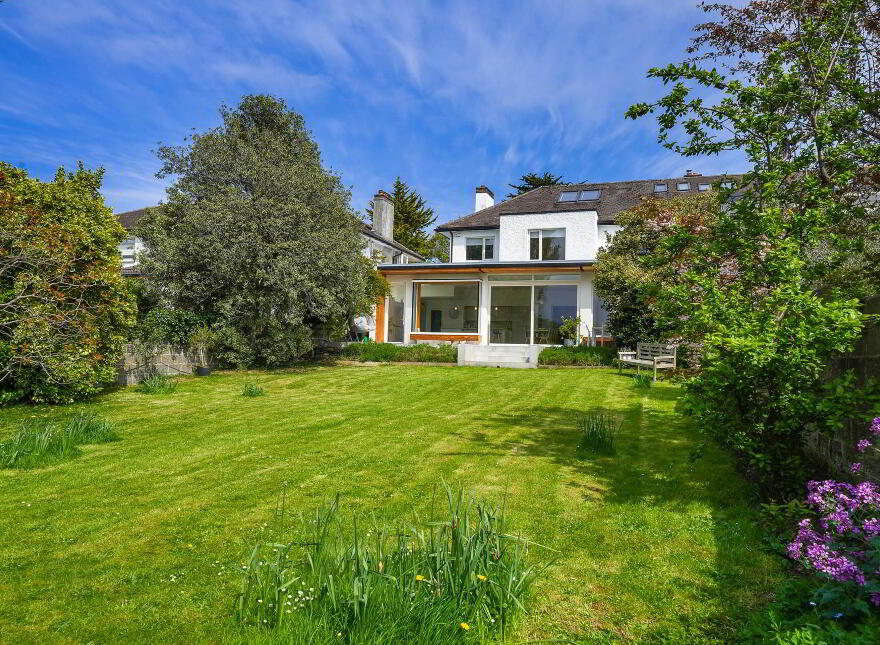 6 Saint John`s Park, Monkstown, A96YX09